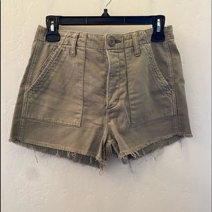 American Eagle Raw hem Green Shorts Size 4